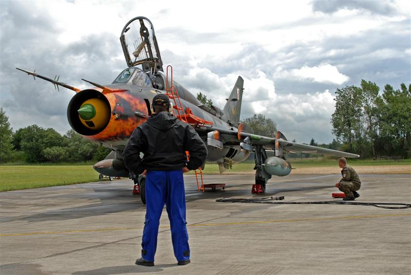Polish Su-22 at Lechfeld.jpg - jens.schymura@onlinehome.de
